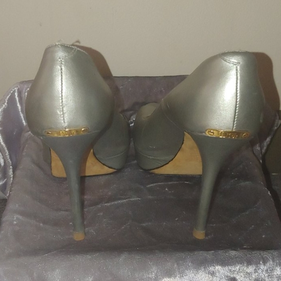 Christian Dior opentoe silver metallic stilettos - Picture 4 of 9
